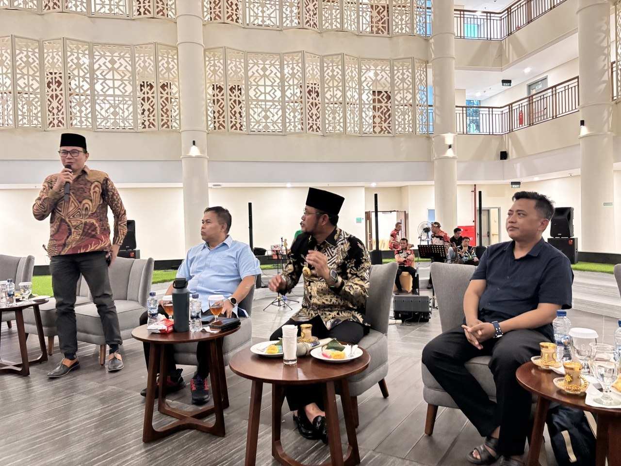 Dikritik soal Gaya Komunikasi Publik, Gubernur Kaltim: Saya Bicara Langsung ke Substansinya