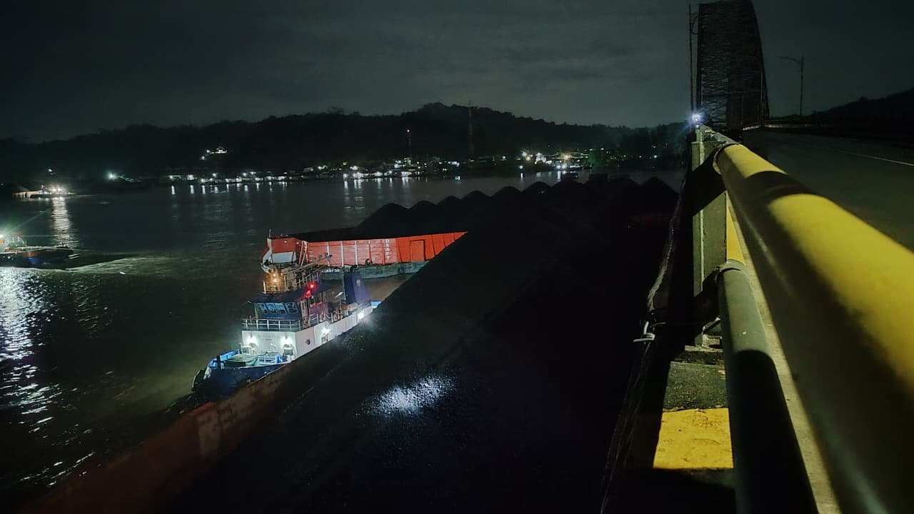 Ganti Rugi Penabrak Jembatan Mahakam dan Mahulu Disinyalir Tak Jelas, AMAK Kaltim Duga Ada Kongkalikong Pihak Terkait