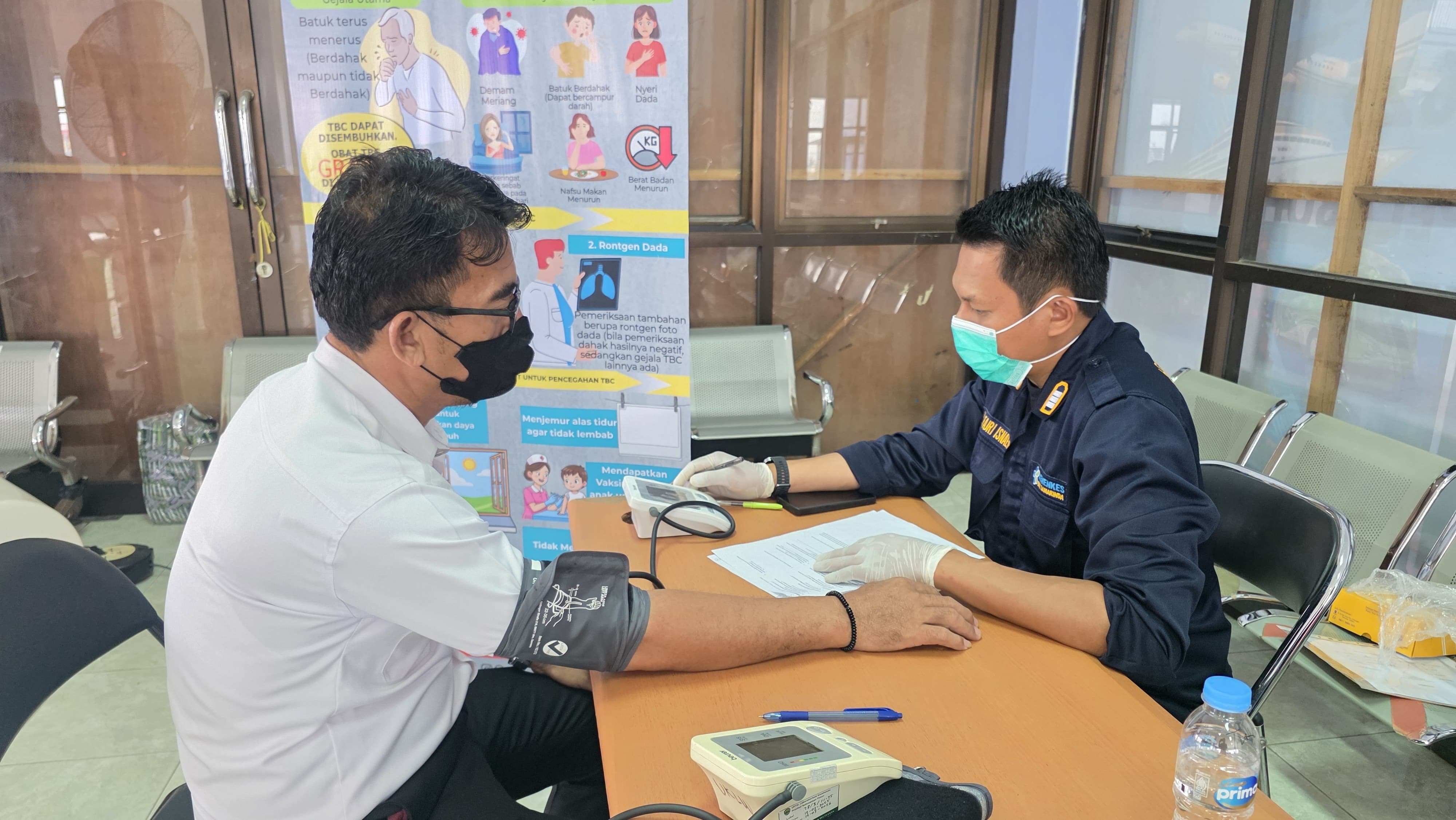 Skrining TB dan HIV Terintegrasi Digelar di Pelabuhan Loktuan, Warga Dapat Layanan Kesehatan Gratis