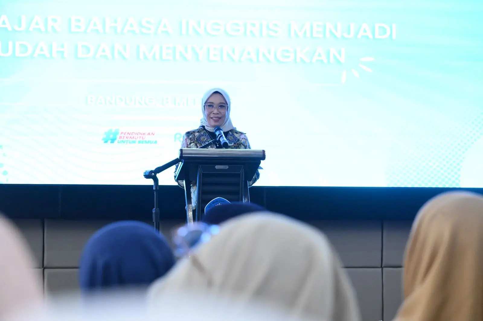 Kemendikdasmen Tegaskan Guru Non-ASN Tetap Bisa Mengajar, Ini Penjelasan Detailnya