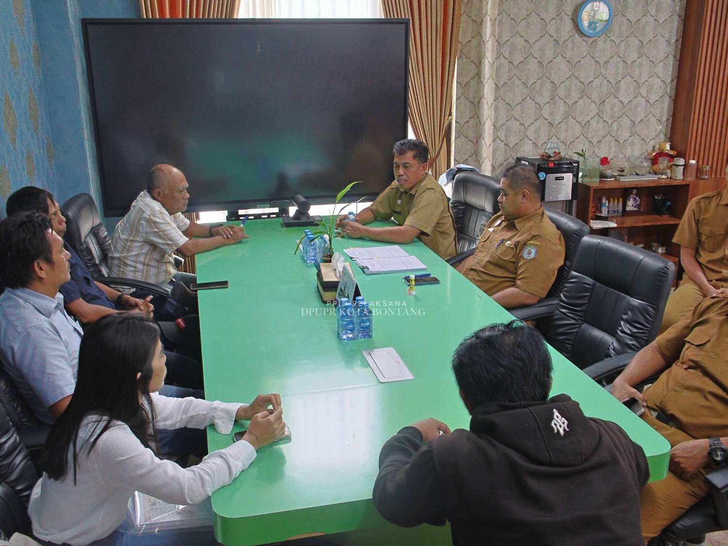 Kontrak Rehabilitasi Drainase dan Turap Kantor Wali Kota Bontang Ditandatangani