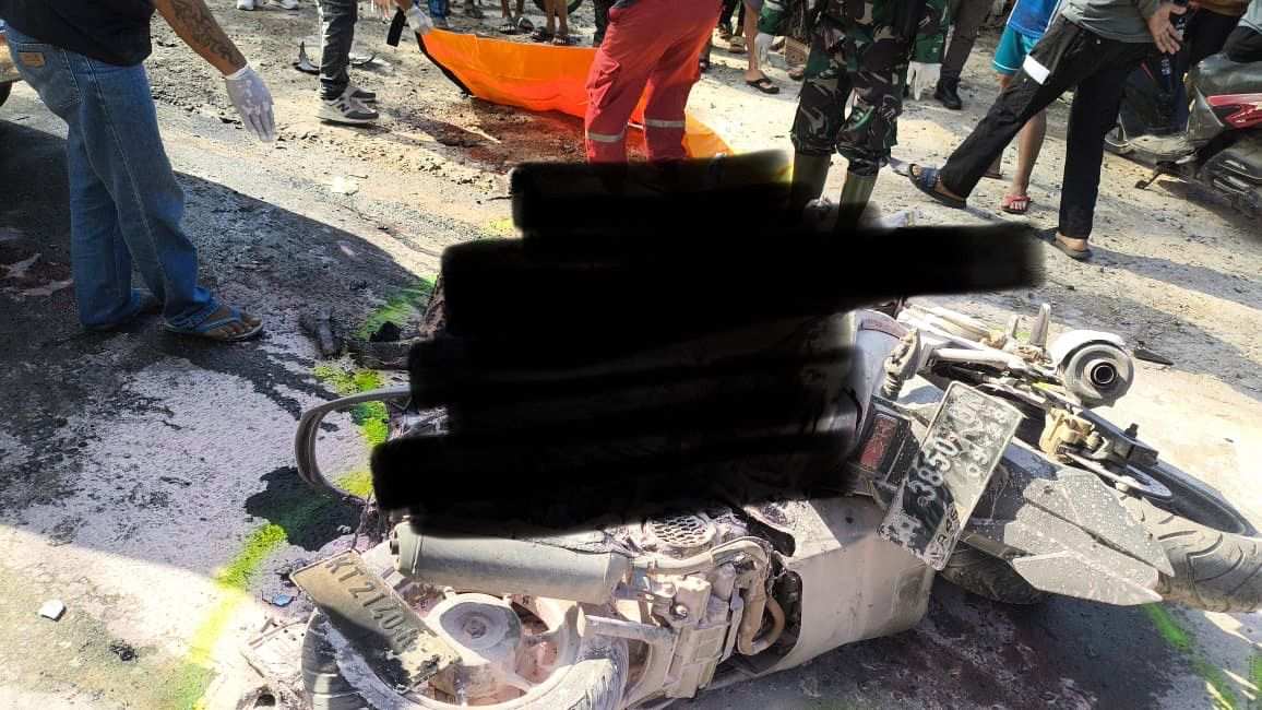 Tabrakan Maut di Bengalon Kutim, Dua Pengendara Motor Tewas Terbakar