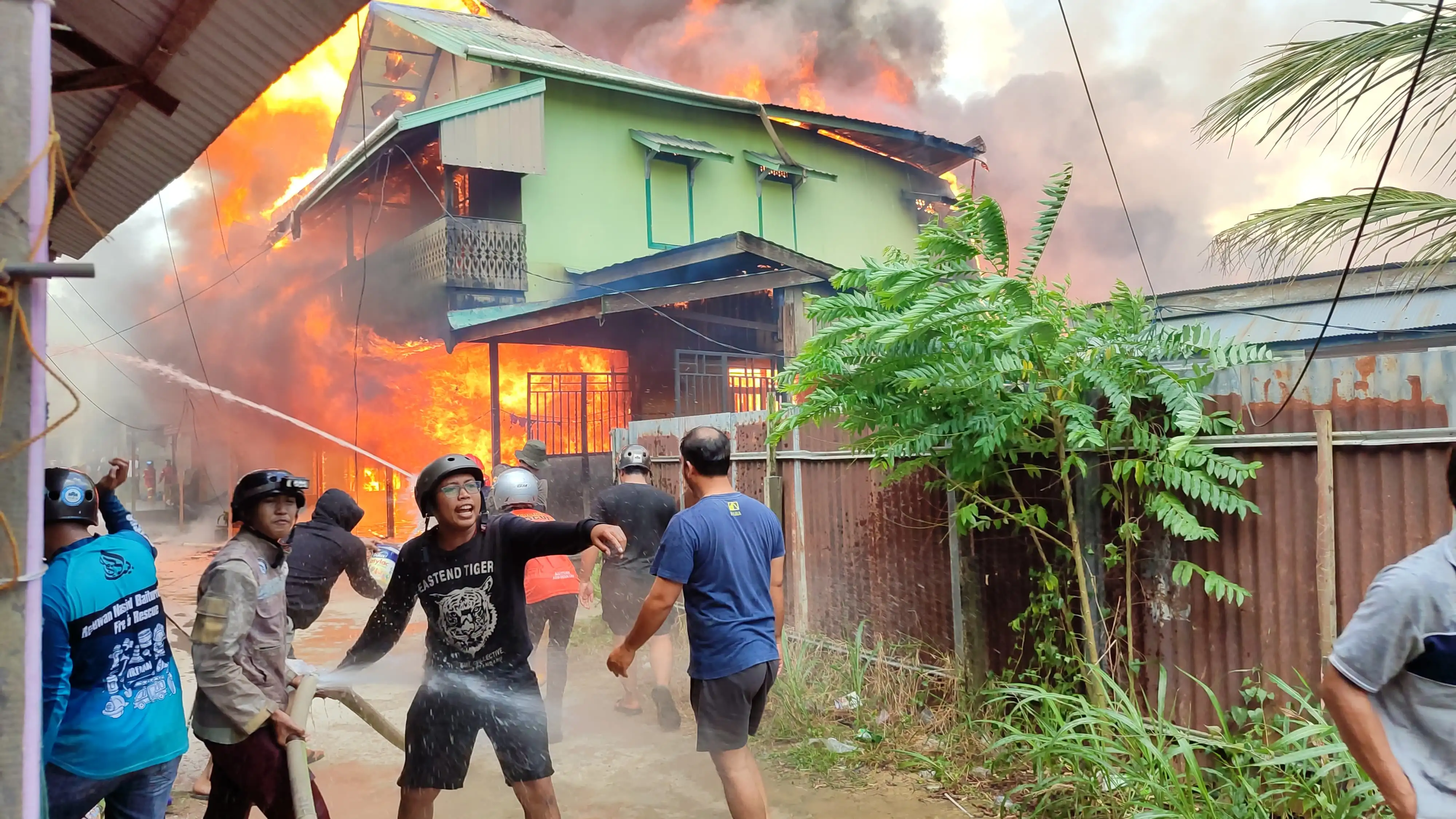 79 Jiwa Jadi Korban, Belasan Rumah di Loa Janan Ilir Samarinda Jadi Arang