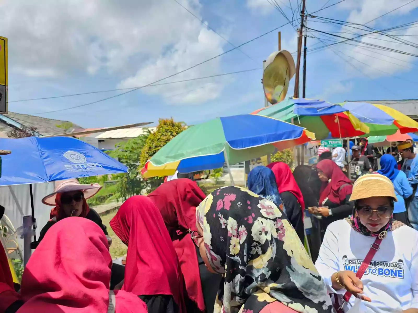 Tim Pemenangan Basri-Dhihin Siapkan 60 Gerobak Pentol Gratis, Antar Daftar Pilkada