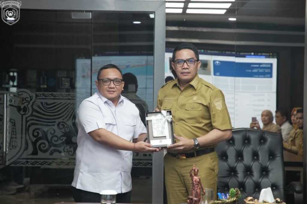 Penasihat Khusus Presiden ke Samarinda, Tinjau Implementasi Inovasi Penggunaan AI