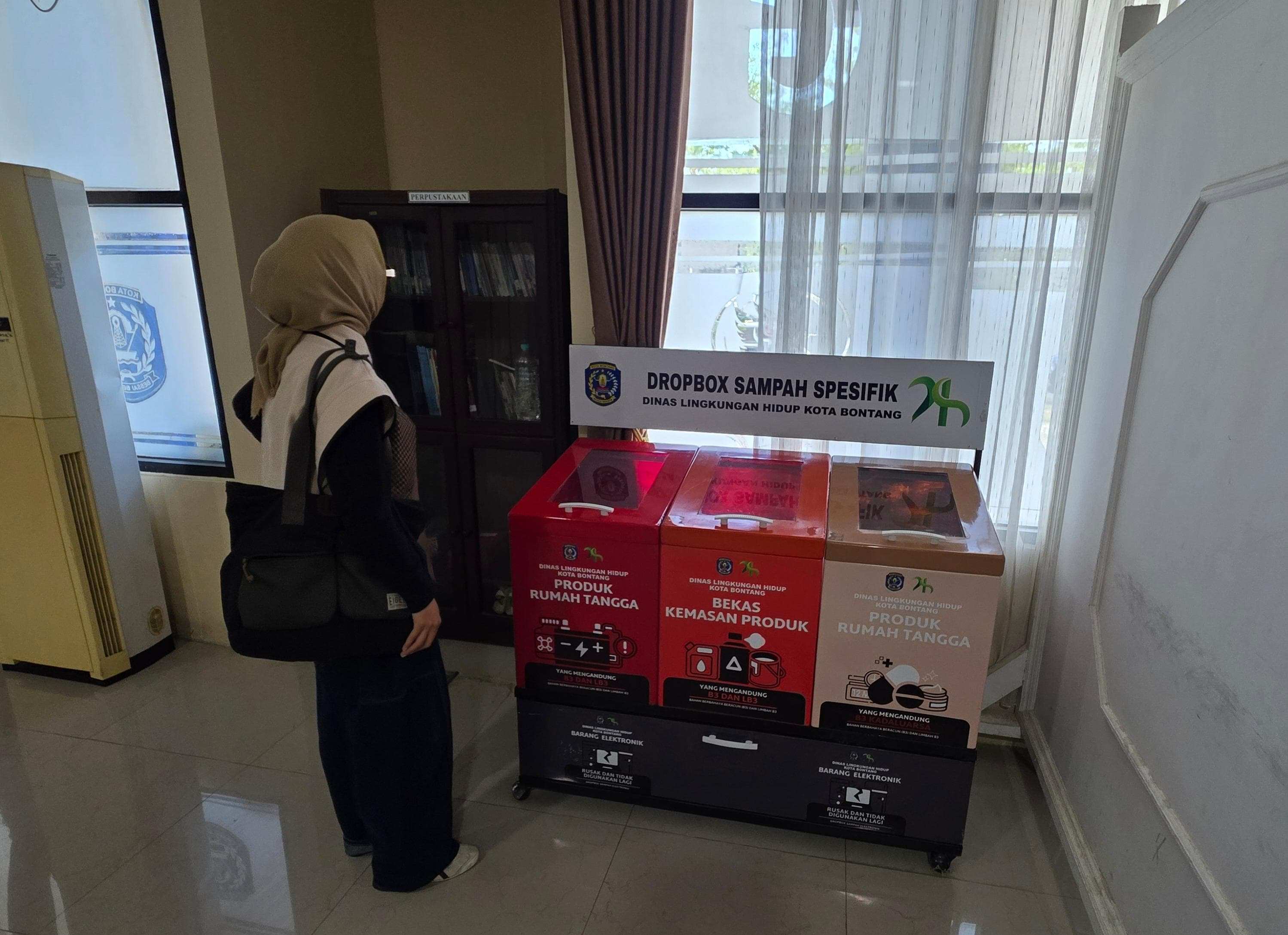Kantor Bersih Jadi Bagian dari Pelayanan Prima, DPMPTSP Optimalkan Pemanfaatan Drop Box Sampah Spesifik