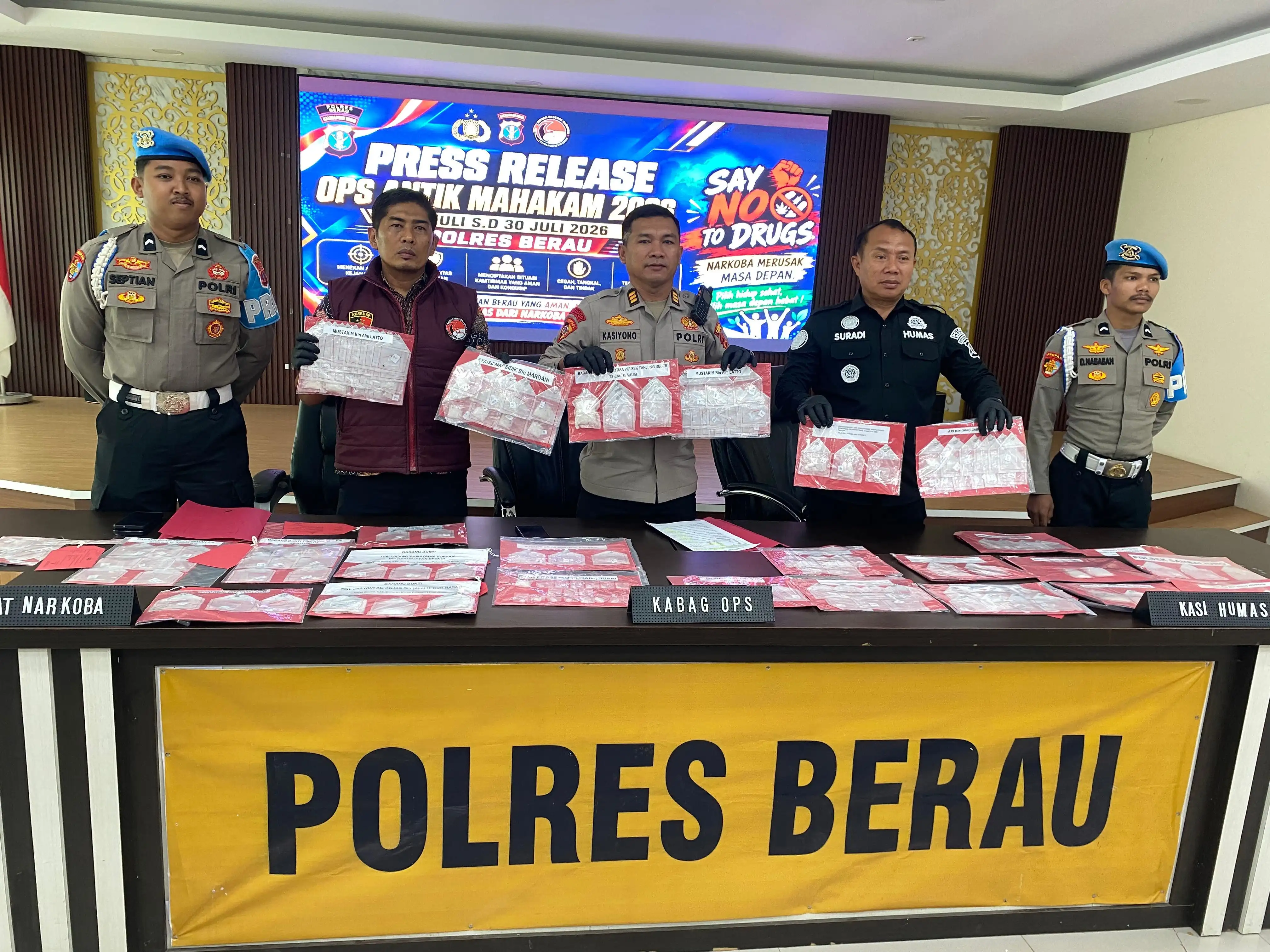 Dalam 20 Hari, Polres Berau Ungkap 33 Kasus Narkoba dengan 38 Tersangka