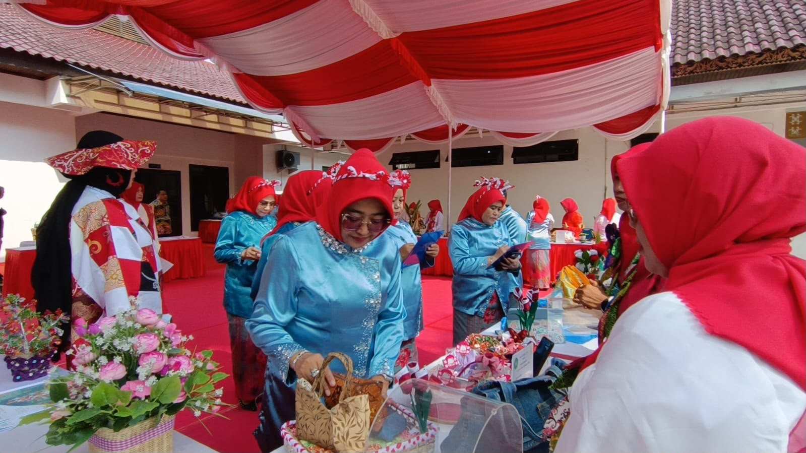 Kebaya Jadi Simbol Semangat Perempuan Indonesia, PKK Balikpapan Perkuat Kebersamaan