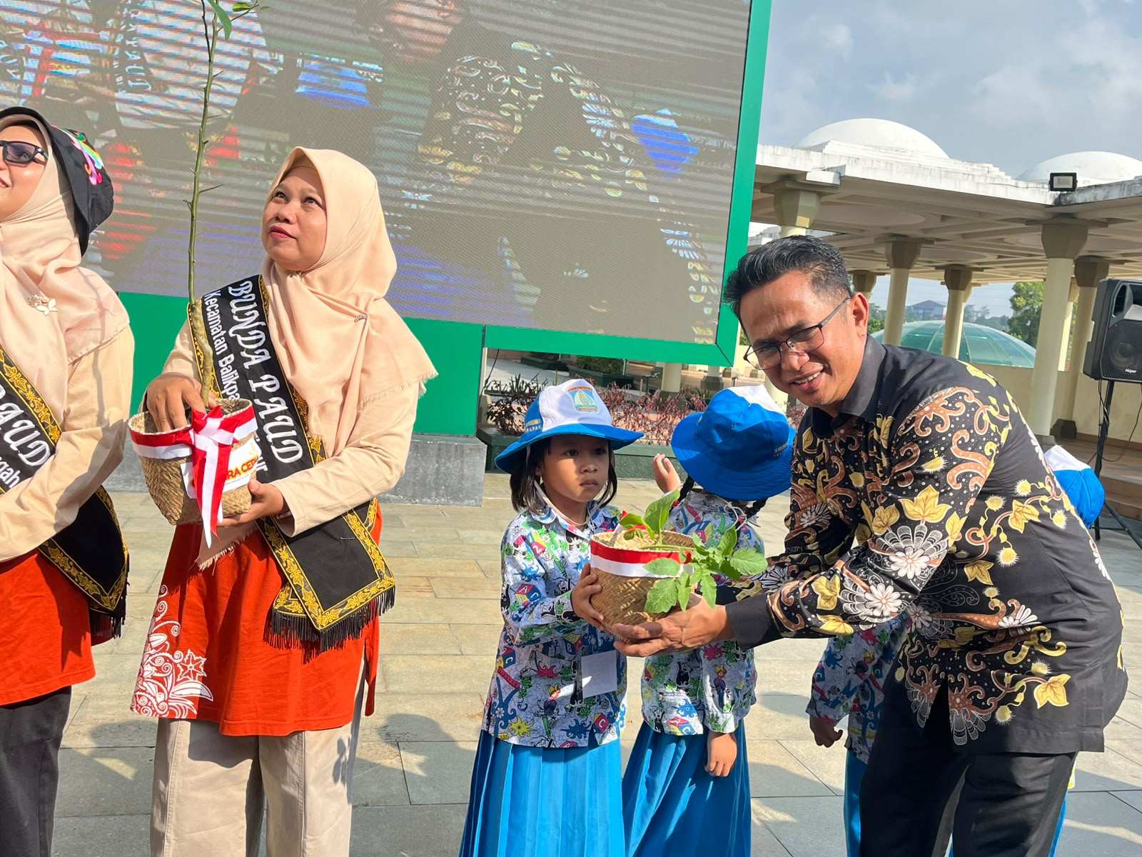 Wali Kota Balikpapan Ajak Generasi Muda Peduli Lingkungan melalui Gembira Ceria