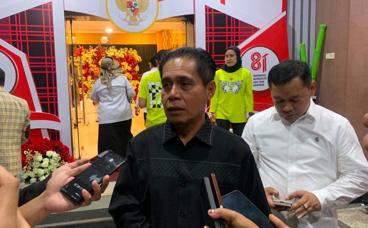 Peringati HUT RI ke-81tanpa APBD, Ketua DPRD Samarinda  Borong Lapak UMKM