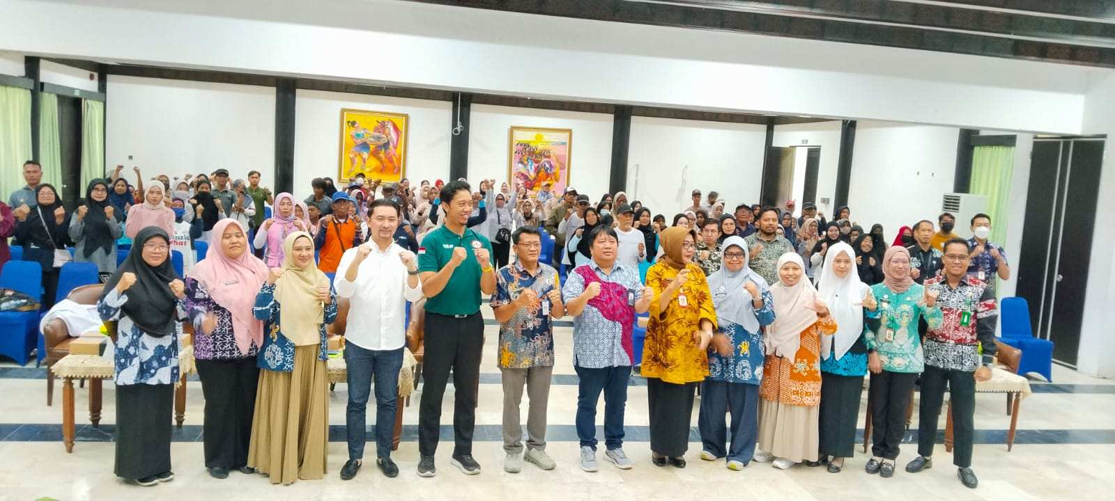 PT KDM dan Dinkes Bontang Gelar Latihan Penguatan Otot, Diikuti 50 Lansia dari Guntung dan Loktuan