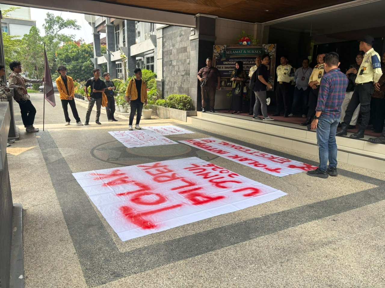 Bawa Tiga Tuntutan, Aliansi Mahasiswa Unmul Desak Transparansi Pemilihan Rektor dan Tolak Intervensi Eksternal