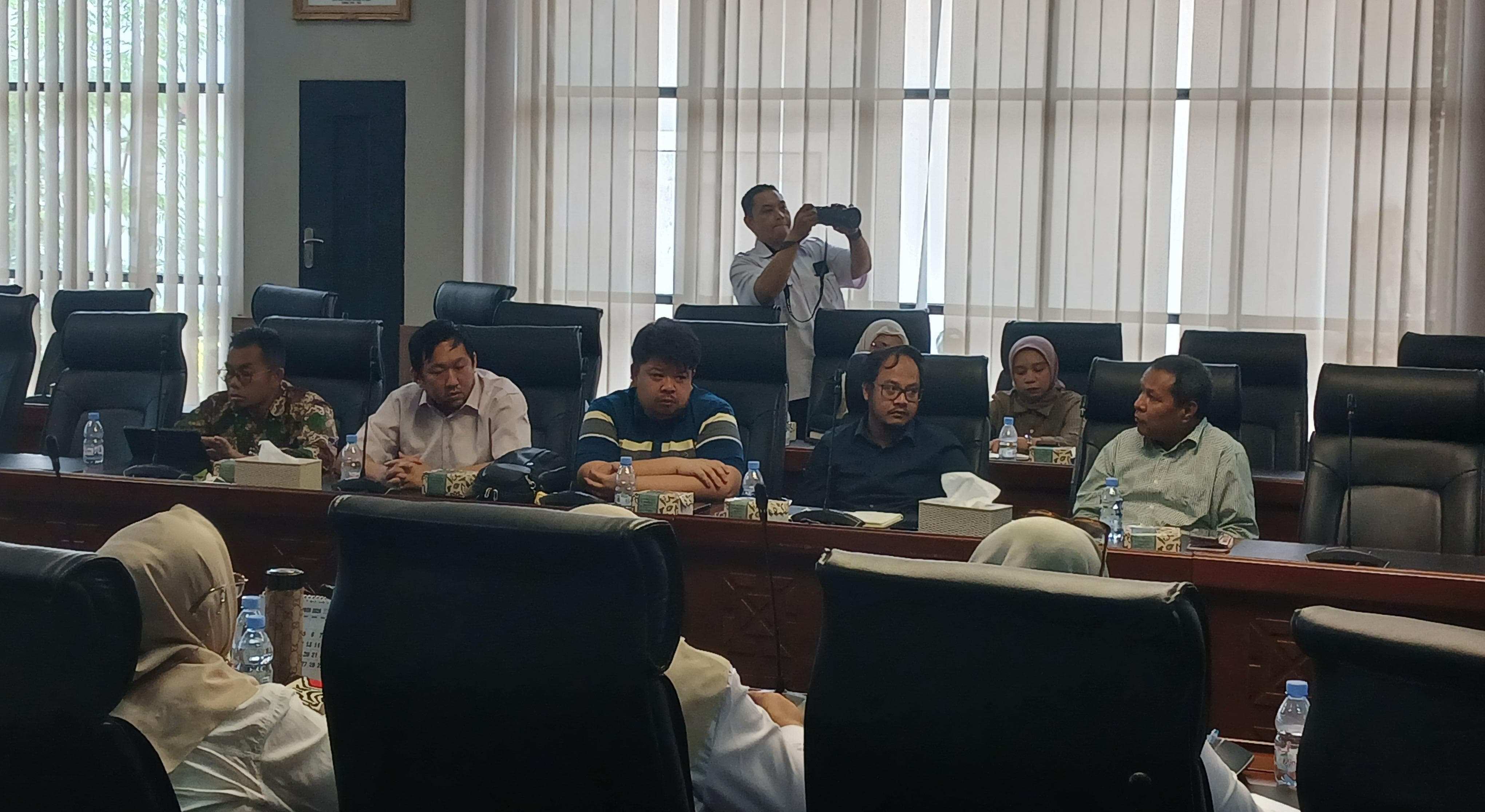 Keluarga Pasien Tolak Kompensasi Dicicil, Kesepakatan Rp 5 Miliar Kasus Kawat Tertinggal di RSUD AWS Buntu