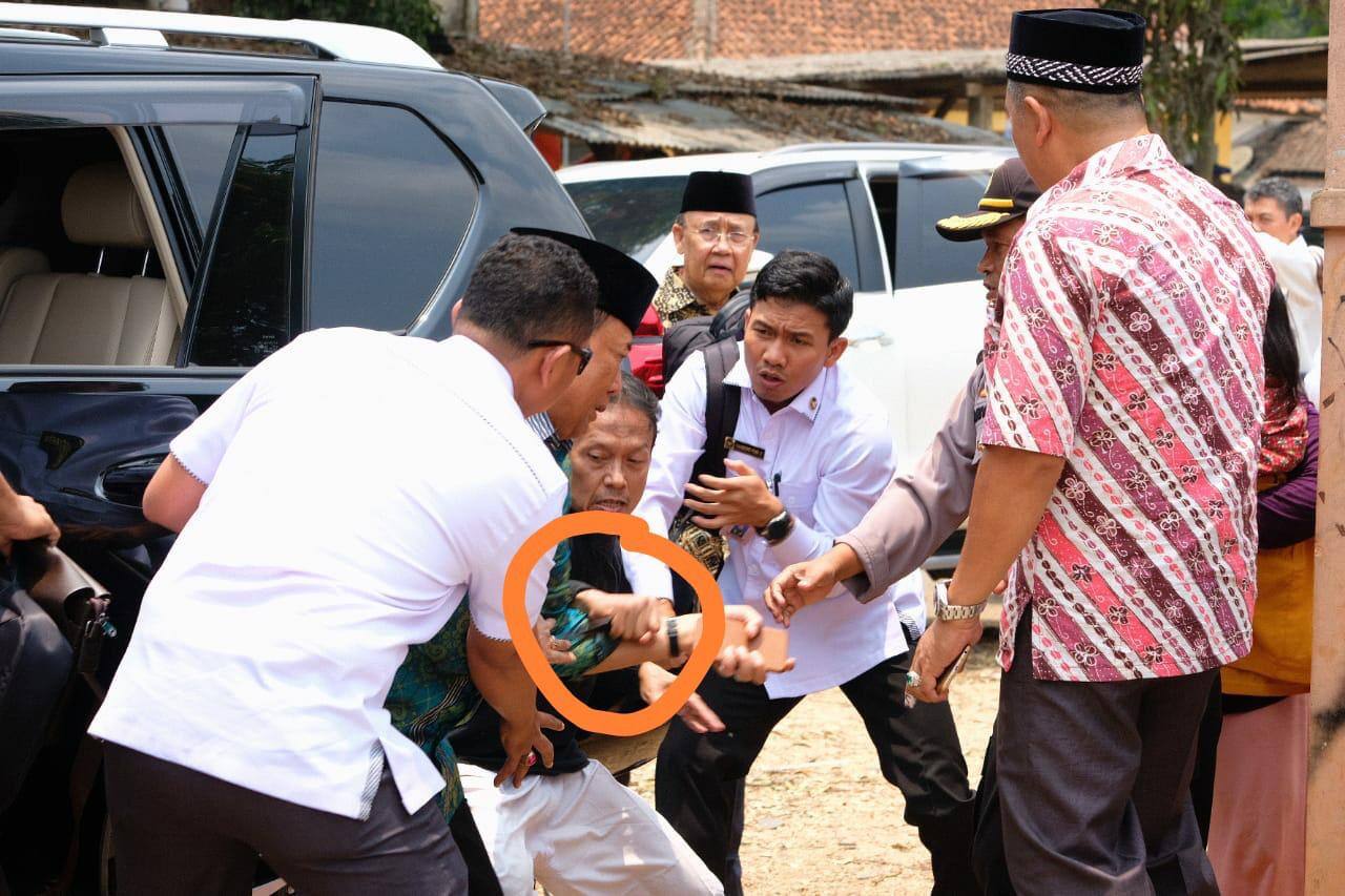 Wiranto Ditusuk Saat Sedang Berada Di Banten