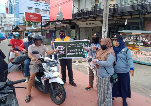 Aliansi Gerakan Masker Bontang Salurkan 2 Ribu Masker dan Madu Hasil Penggalangan