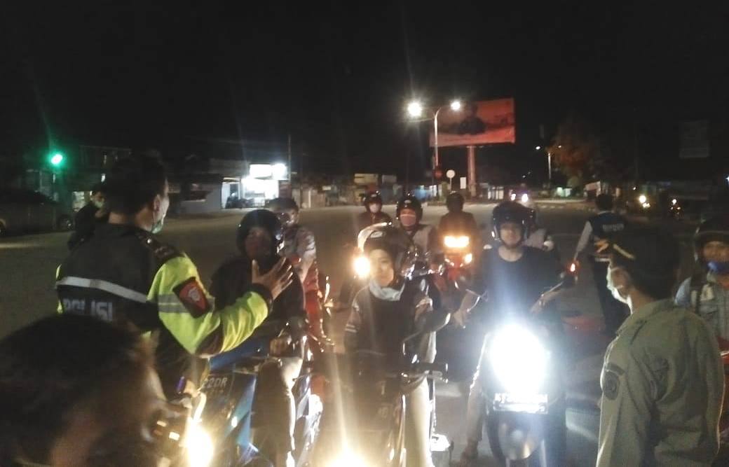 Pembatasan Jam Malam Dicabut, Simpang Kusnodo Masih Ditutup