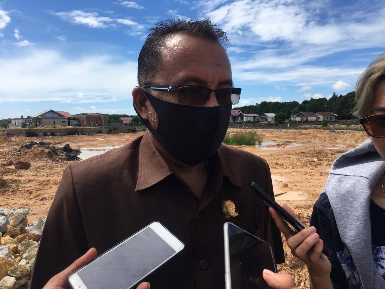 Proyek Mal Bontang Bikin Rumah Warga Banjir dan Miring