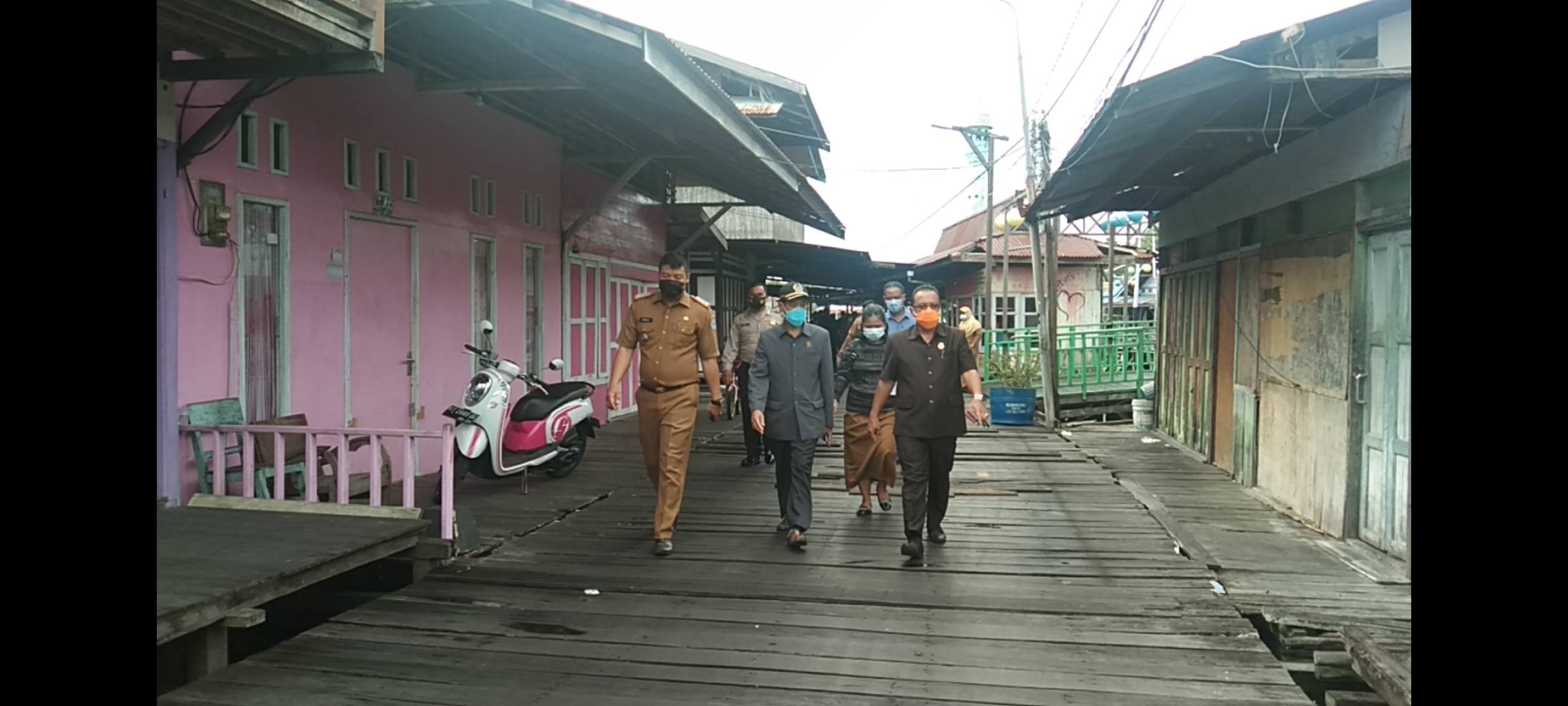 Jembatan Mulai Rusak, Lurah Rony Penginnya Jalan di Bontang Kuala Dicor Beton