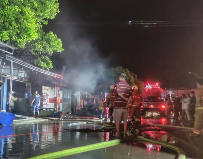 Kebakaran di Bontang Kuala Terjadi Lagi, Hanguskan 3 Tempat Usaha Warga