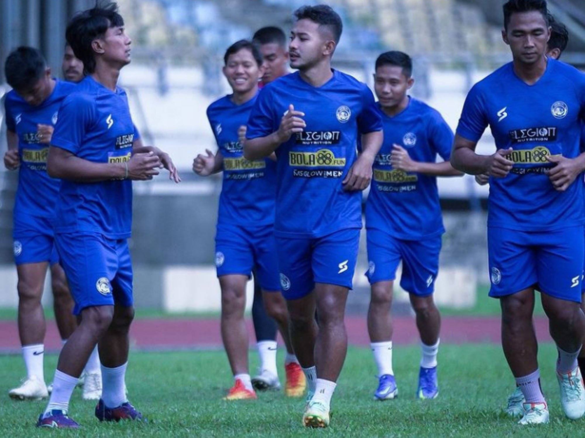 Arema Bertekad Curi Poin di Kandang Borneo FC