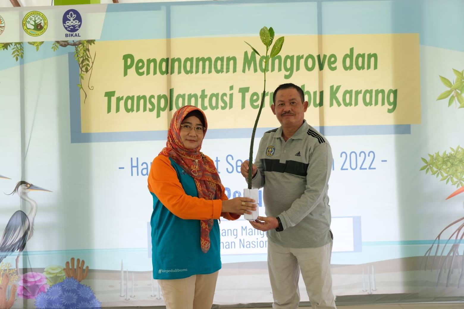 PT KIE Peduli Bumi, Tanam Mangrove dan Transplantasi Terumbu Karang