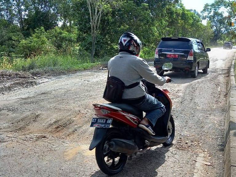 Hitung-hitungan Pemkot, Butuh Rp 500 M Perbaiki Jalanan Rusak di Sekambing
