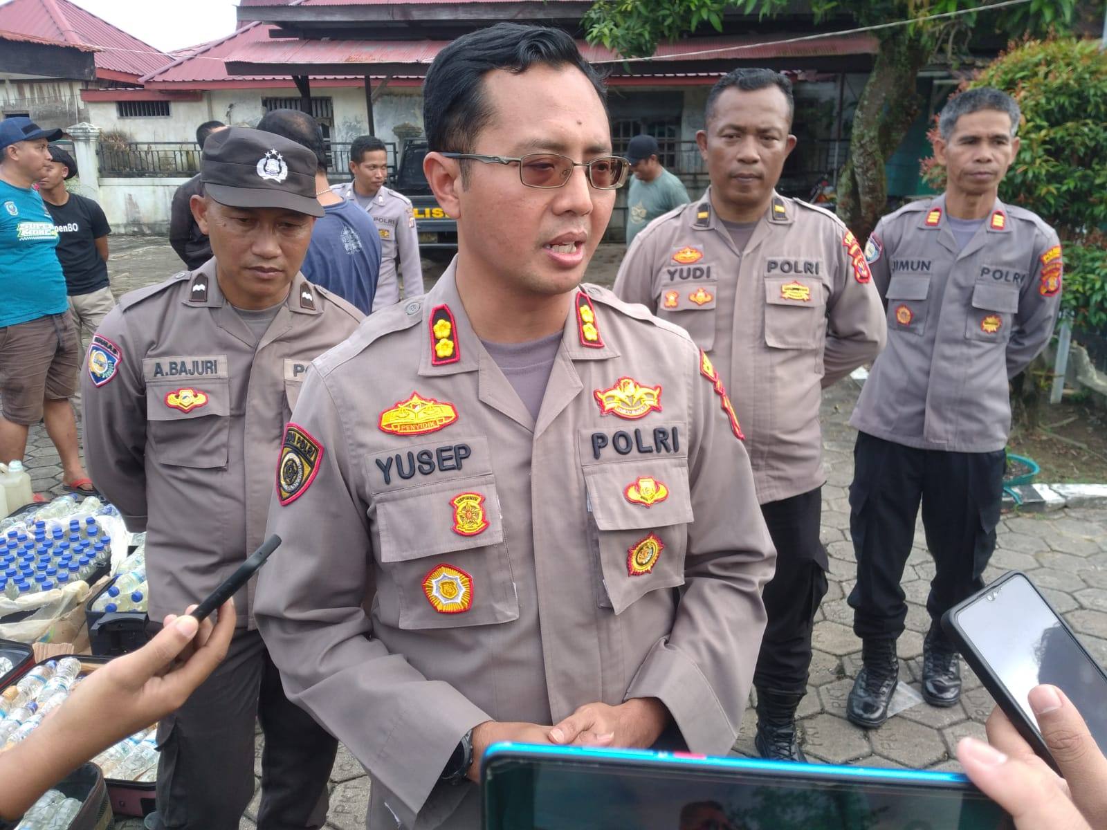 Polisi Perketat Pengawasan Pelabuhan Loktuan, Buntut Penyelundupan 850 Liter Miras Penumpang Kapal