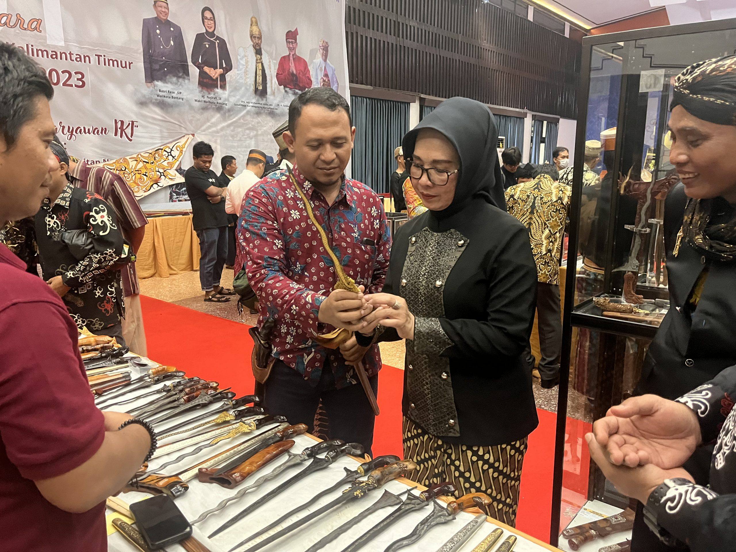 Najirah Resmi Buka Pagelaran 1001 Pusaka Nusantara