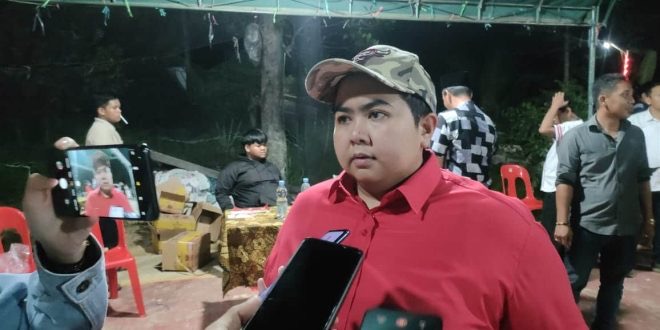 Ananda Menanggapi Keluhan Warga Makroman Yang Sulit Mendapat Pupuk, Pemerintah Harus Serius