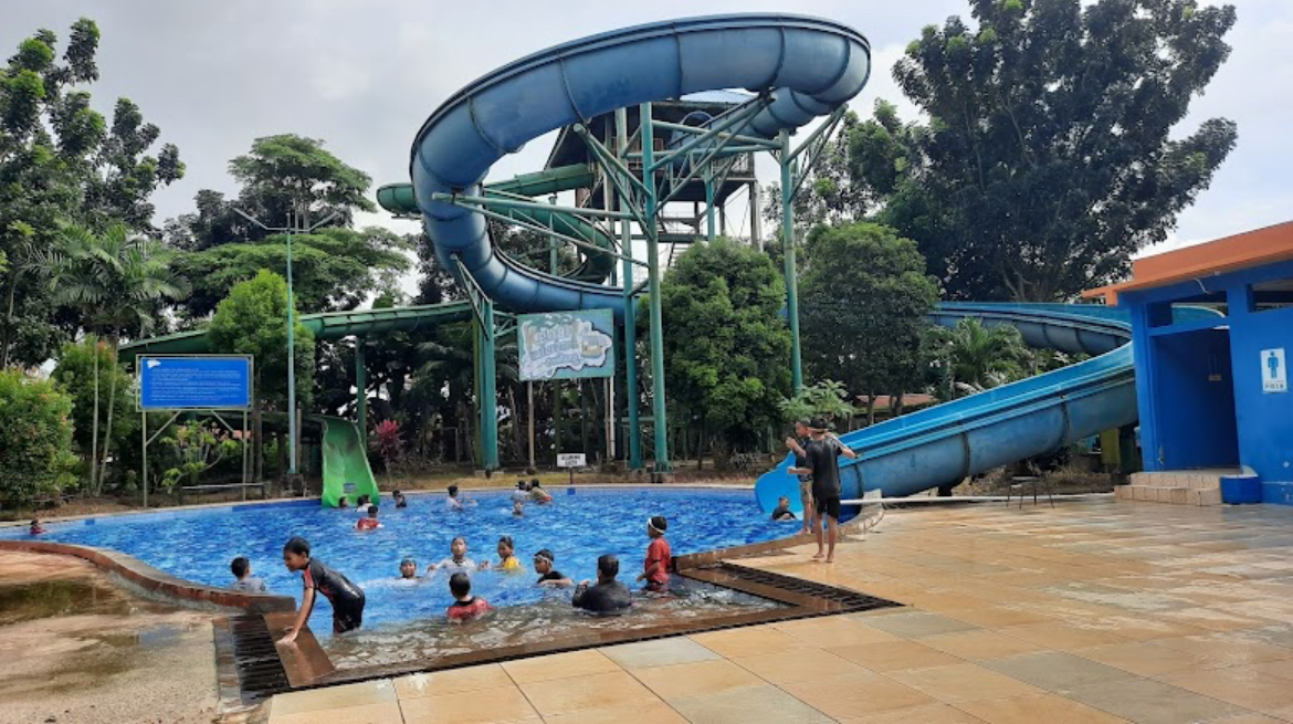 Kenari Waterpark Bontang: Oase Rekreasi Menyegarkan di Tengah Kota Industri