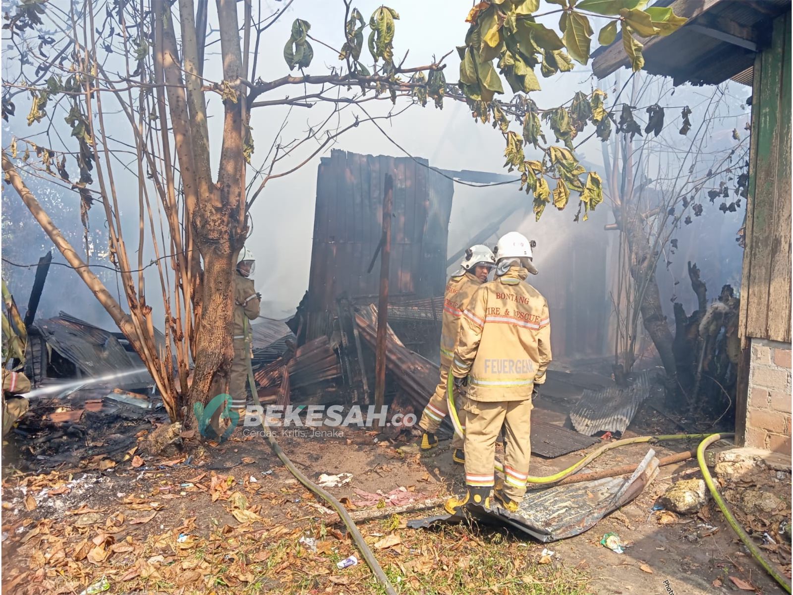 Rumah di Berbas Tengah Kebakaran, 7 Unit Mobil Damkar Dikerahkan