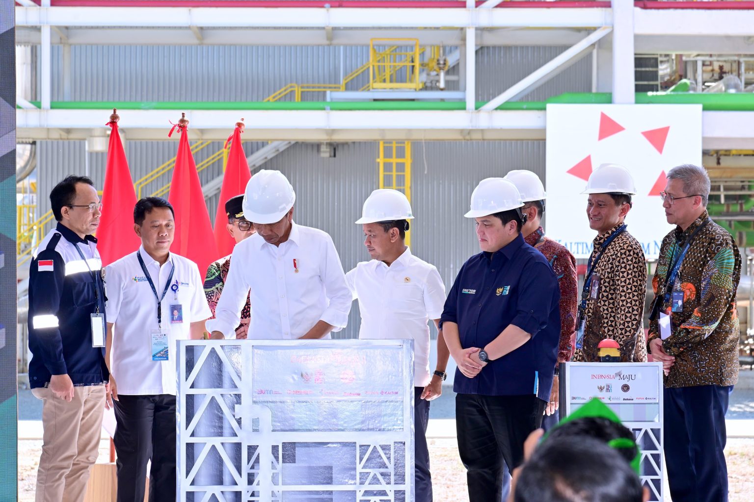 VIDEO: PKT dan Dahana Resmikan Pabrik Amonium Nitrat Bernilai Investasi Rp1,2 triliun